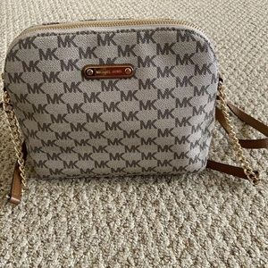 Michael Kors crossbody bag